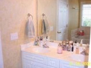 2206 Riverwood Dr, Auburn, AL 36830