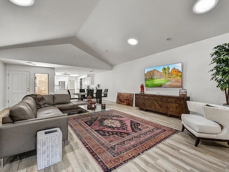 8844 E San Rafael Dr #2 — Photo 4