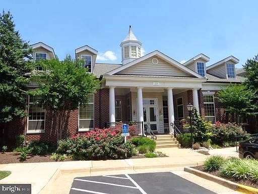 3rd image of 1571 Spring Gate Dr Unit 6315