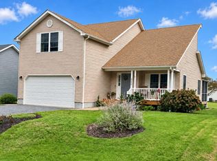 37310 Doubloon Dr, Greenbackville, VA 23356