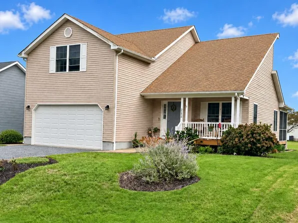 37310 Doubloon Dr, Greenbackville, VA 23356