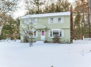 40 Ronald Dr, Tewksbury, MA 01876