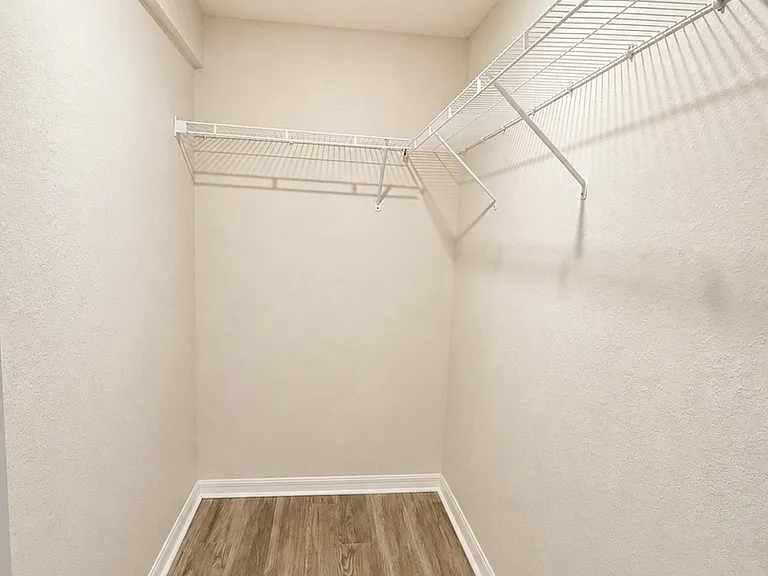 363 Greenbriar Blvd — Photo 19