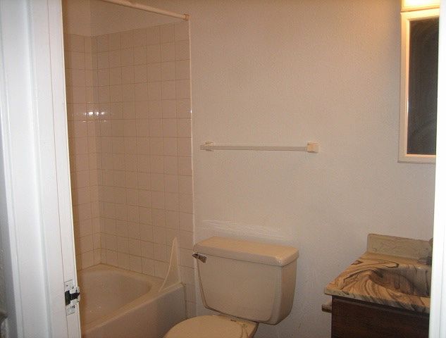2nd image of 1125 W Marie Ave APT 7B
