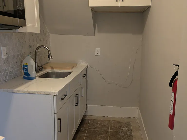 711 Harris Pl — Photo 17