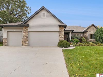 718 S 196th Ave, Elkhorn, NE, 68022
