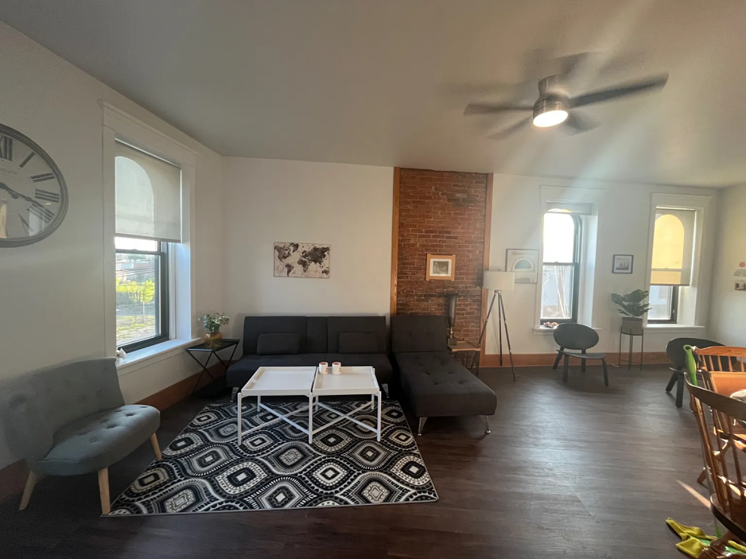 2 bed, 1200 sqft, $2,000 — Photo 4
