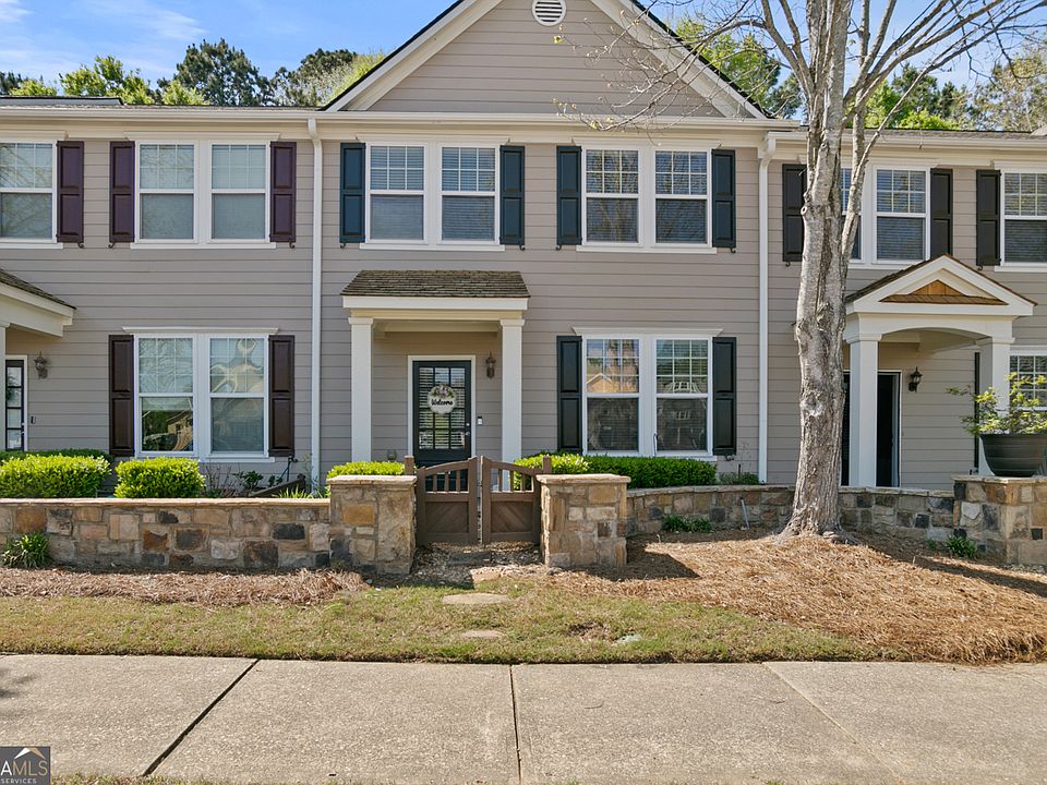 1st image of 207 River Green Ave