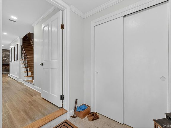 5th image of 1 Merrywood Road