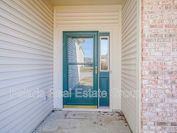 4th image of 2769 Bluewood Way