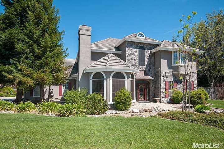 1st image of 3307 Thornhill Dr