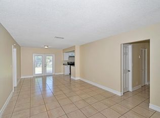 318 SW 78th Ter, North Lauderdale, FL 33068