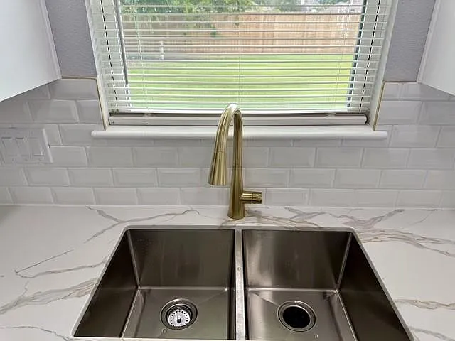 3419 Southdown Dr — Photo 18