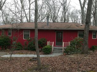 200 Hickory Ridge Cir, Hayesville, NC 28904