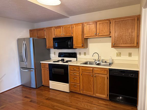 5th image of 2300 Sylved Ln #5