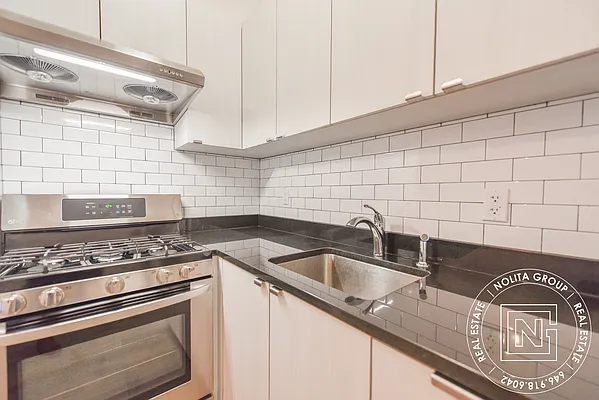 Rented by Nolita Group | media 20