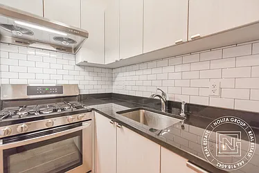 Rented by Nolita Group