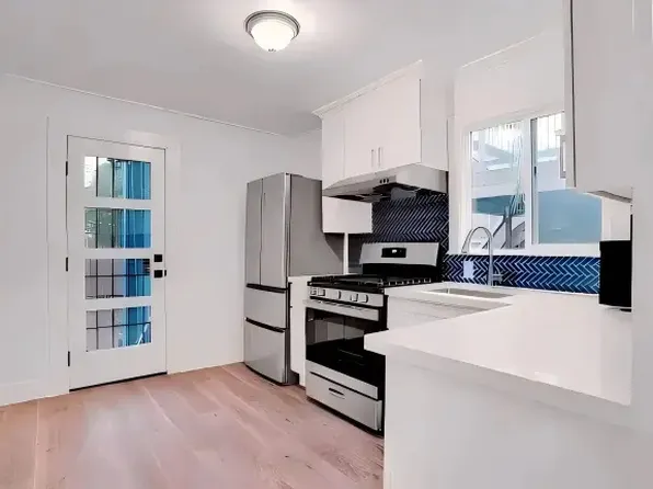 3827 West St #C, Emeryville, CA 94608