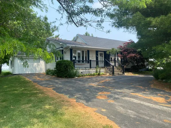 29217 Old Chicago Rd, La Moille, IL 61330