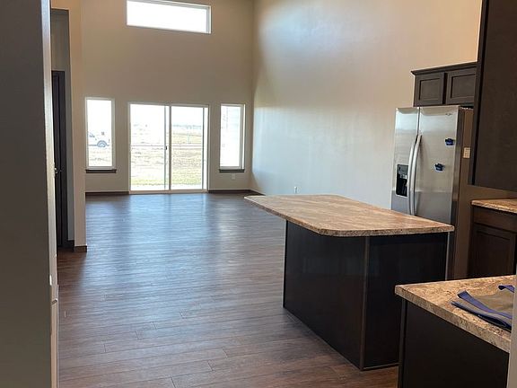 5th image of 2307 E Copalis Pl