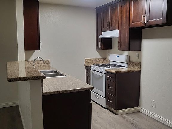 5th image of 4341 Eagle Rock Blvd #9