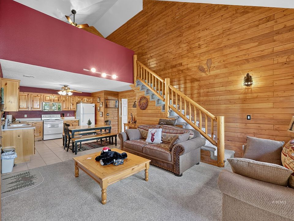 1st image of 695 Movie Ranch Rd #8