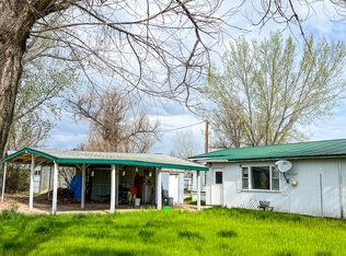 212 E Wheeler St, Winnett, MT 59087