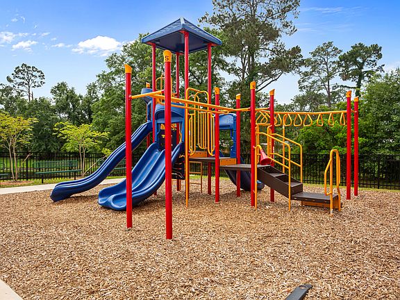 2nd image of 2131 Jackson Bluff Rd #214