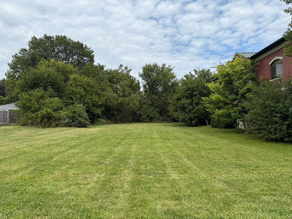 2nd image of 1632 Ogden Ave