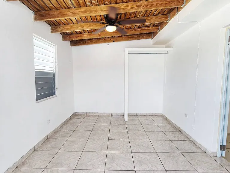 25-5B Bucare — Photo 8