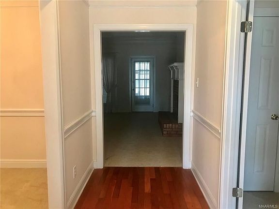 3rd image of 3925 Samantha Dr