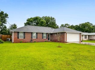 5559 Chantilly Cir, Milton, FL 32583