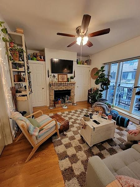 1st image of 519 W Deming Pl #1-1S