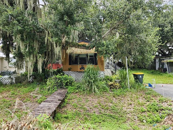 2nd image of 62 Tin House Cove Rd