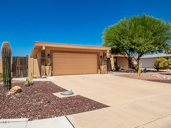 4th image of 10918 W WILLOWBROOK Drive