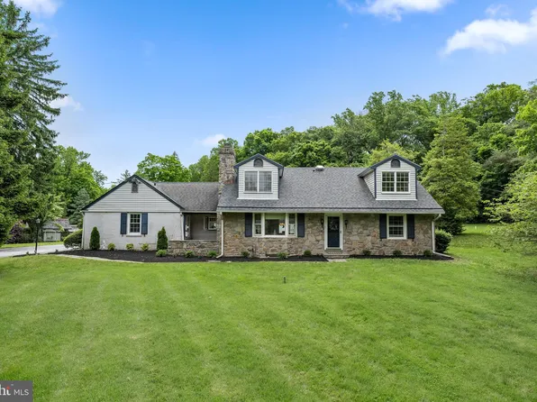 3214 Saint Davids Rd, Newtown Square, PA 19073
