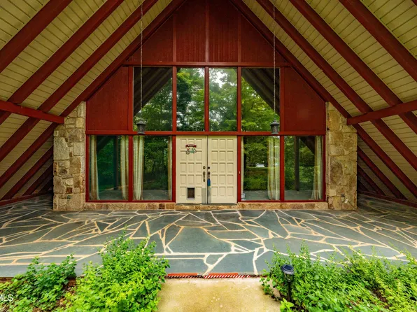 1309 Rocky Hollow Rd, Jonesborough, TN 37659