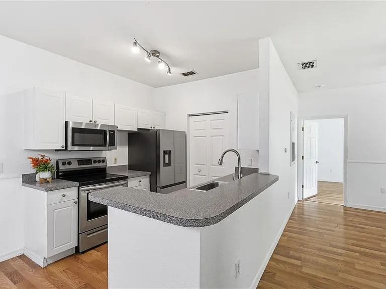 858 Grand Regency Point #103 — Photo 8