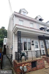 1616 W End Ave, Pottsville, PA, 17901