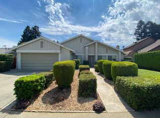 8936 Shady Vista Ct, Elk Grove, CA 95624