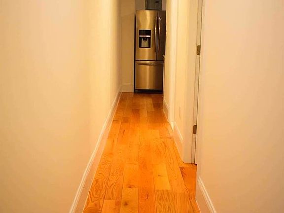 5th image of 3011 49th St APT 2N