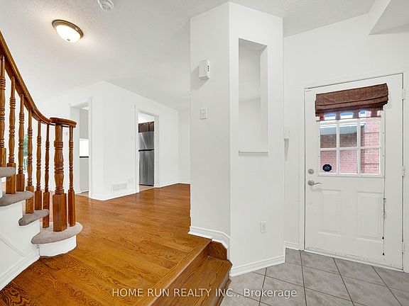 3rd image of 14 Cohen Ave