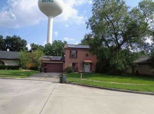 9811 Autumn Harvest Dr, Houston, TX 77064