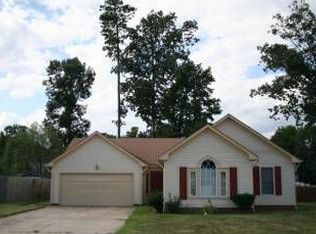 3 Locksley Dr, Hampton, VA 23666