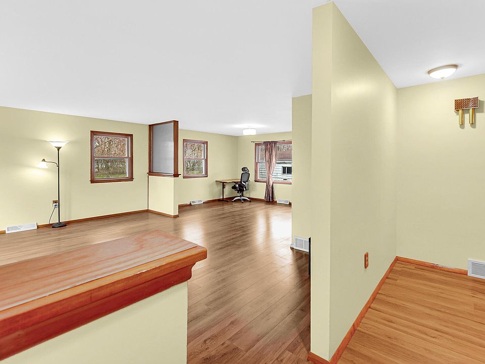 325 W 700 N, Valparaiso, IN 46385 Zillow