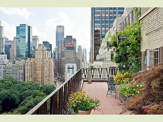 Sold by Stribling | media 1