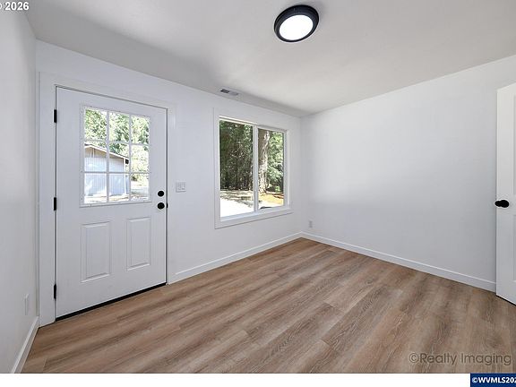 5th image of 24591 Alpine Rd