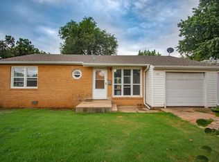 410 Eisenhower Blvd, Elk City, OK 73644