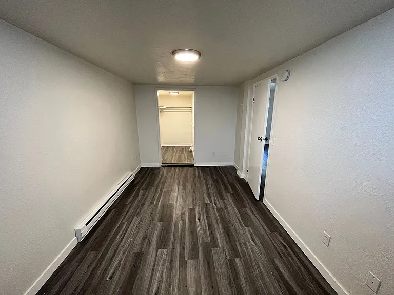 Sunset Blvd 7 Unit — Photo 9