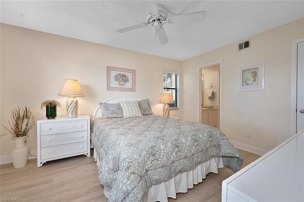 4366 27th CT SW #1-106